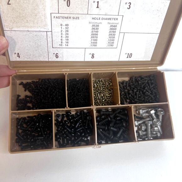 Camcar Textron VTG Box of Pushtite Thread Forming Fasteners by Taptite Products - Picture 2 of 6
